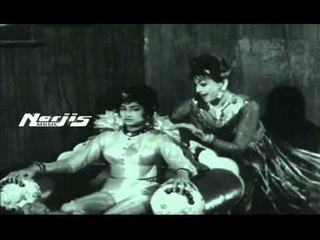 "Dekha Janab Ko Ab Dil Ki Khair Ho" | Playful Song | Asha Bhosle |