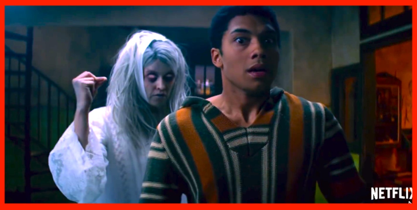 CHILLING ADVENTURES OF SABRINA *Christmas Special* | A Midwinter's Tale - Kiernan Shipka, Ross Lynch, Abigail F. Cowen - NETFLIX