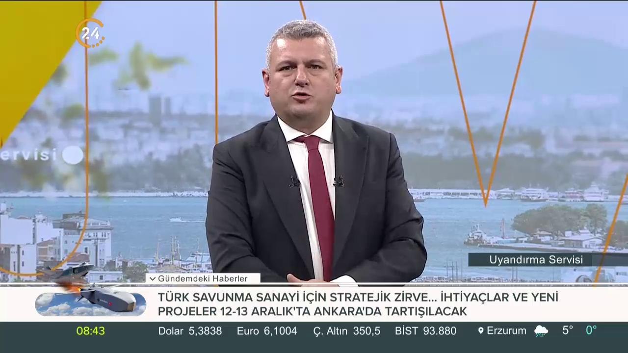 İstanbul'da servis minibüsü devrildi