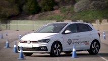 Volkswagen lanza una campaña con Luis Moya sobre el uso del movil