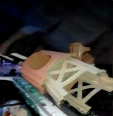 Esenyurt'taki Servis Minibüsünde Dikkat Çeken 'Tabure' Ayrıntısı