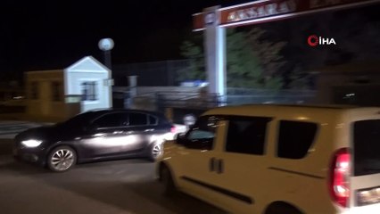 Aksaray'da FETÖ'nün TSK ve emniyet mahrem yapılanmasına operasyon