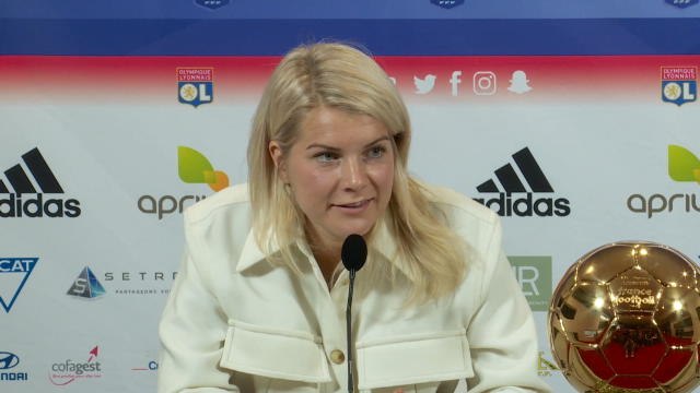 Ballon d'Or - Hegerberg et le twerk de Solveig : Il aurait pu me poser une question différente...