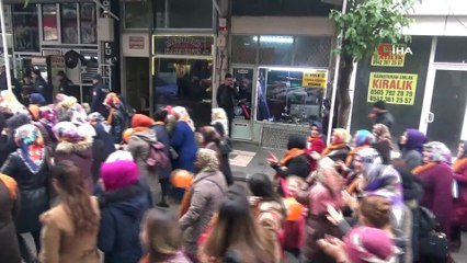 Sağlık çalışanlarından 'Yaşama yol ver' yürüyüşü