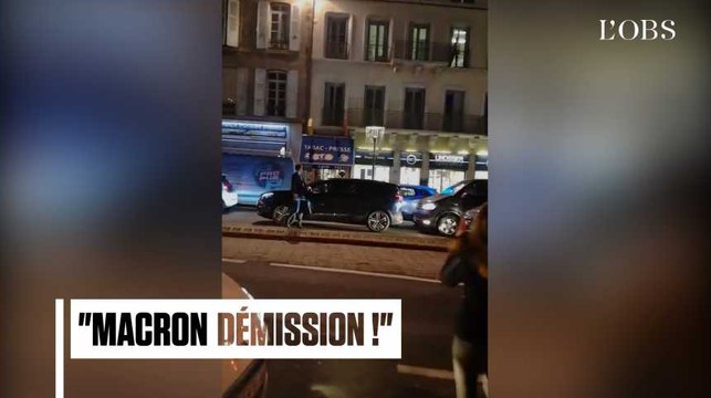 Emmanuel Macron hué et insulté lors d'une visite surprise au Puy-en-Velay