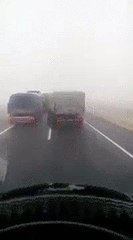 VÍDEO: Accidente múltiple, esto es lo que no debes hacer