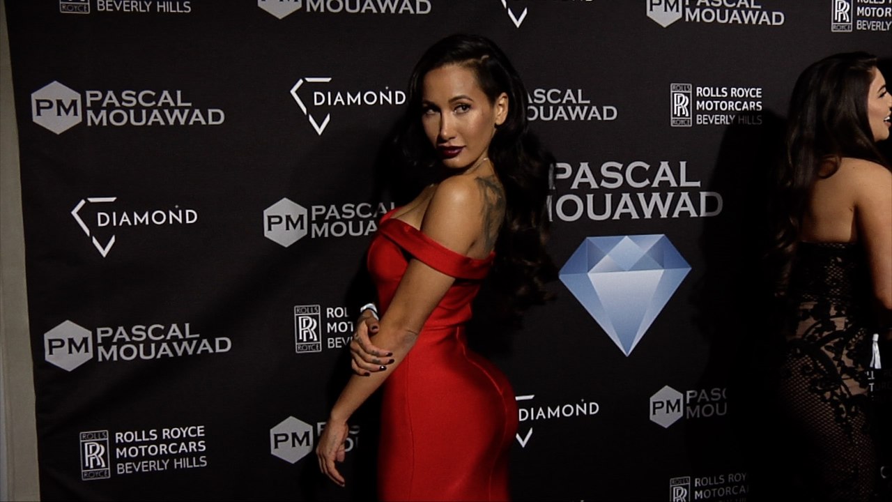 Amia Miley “Champagne Night Diamond” Event Red Carpet
