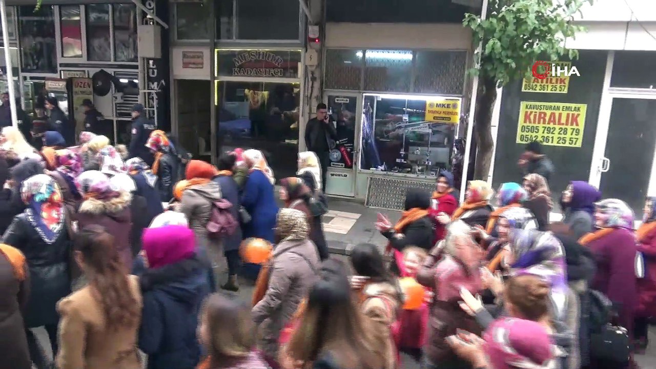 Kilis'te kadınlar 'şiddete hayır' diyerek meydanlara indi