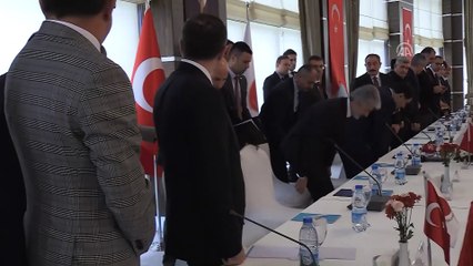 Vali Şahin, muhtarlarla bir araya geldi - ANKARA