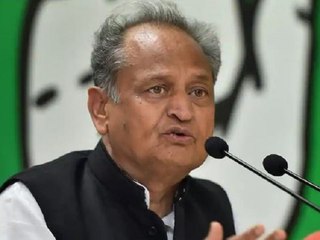 രാജസ്ഥാനില്‍ ജനപ്രിയ നേതാക്കള്‍ ഗെലോട്ടും പൈലറ്റും | Oneindia Malayalam