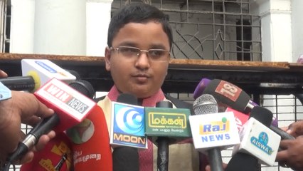 பார்வை குறைபாடு உள்ளவர்கள் பயன்படுத்தும் மடிக்கணினி வழங்கிய முதல்வர்- வீடியோ