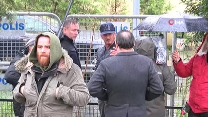 Ünlü Oyuncu Sean Penn, Suudi Konsolosluğu'nda