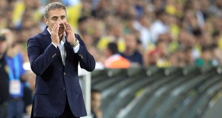 Ersun Yanal, Fenerbahçe'nin 6 Aylık Teklifine Sıcak Bakmıyor