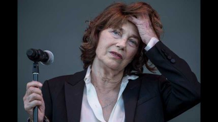 Malgré la douleur, Jane Birkin reprend goût à la vie