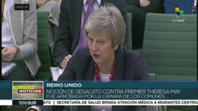Parlamento británico aprueba una moción de desacato contra Theresa May