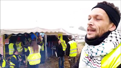 La conseillère régionale Nathalie Leblanc à la rencontre des Gilets jaunes de Lux