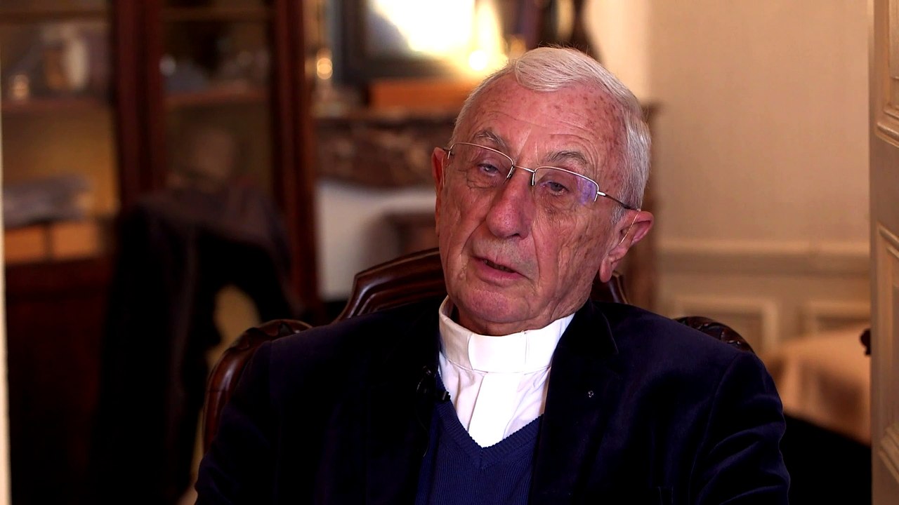 Johnny Hallyday : le père Alain de La Morandais raconte ses derniers moments