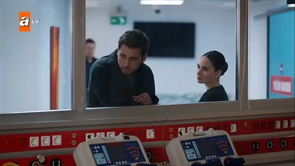 Nefes, Tahir'in fırtınada kaybolduğunu öğreniyor - Sen Anlat Karadeniz 33. Bölüm