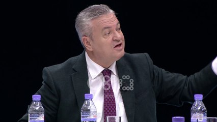 Ora News - Murrizi kundër bojkotit të Parlamentit: Demokracia funksionon atje