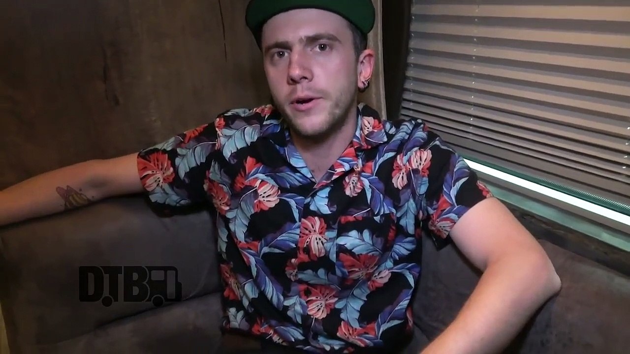Trampled By Turtles - CRAZY TOUR STORIES Ep. 644