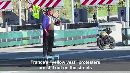 "Yellow vests" in southern France unconvinced by gov promises