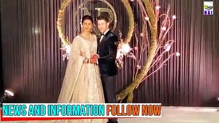 Priyanka Arrives With Family On Stage For Photo At Priyanka Nick's Wedding Reception