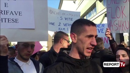 Report TV - Studentët e Korçës: Kërkesat janë të panegociueshme