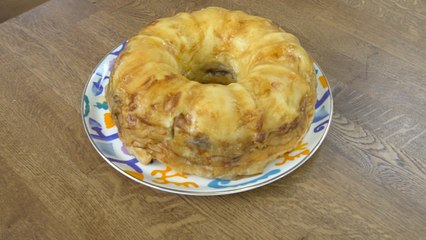 Patlıcanlı Kıymalı Simit Börek Tarifi