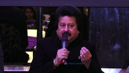 Gulzar Sahab & Pankaj Udhas At Launch Of New Album GÇÿNayaab LamheGÇÖ