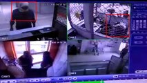 प्रतापगढ़ में  दिनदहाड़े बैंक में लाखों की डकैती, CCTV में कैद वारदात  देखिए