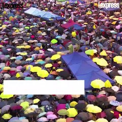 Gilet, chemise, parapluie... Ces objets qui font la révolte