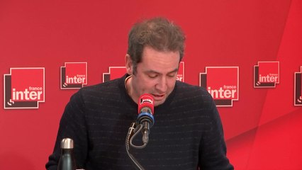 La foule fait peur (sauf à Benoit Hamon qui ne connait pas ça) - Tanguy Pastureau maltraite l'info