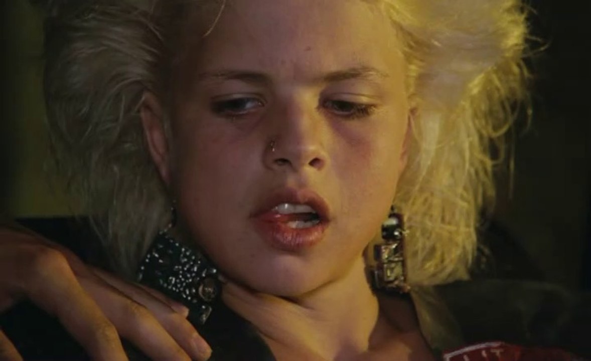 Demoni (Natasha Hovey, Nicoletta Elmi, Michele Soavi) 2T