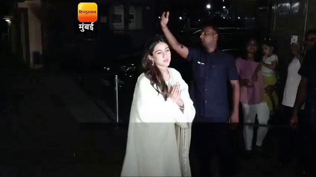 मुंबई में फिल्म केदारनाथ की स्पेशल स्क्रीनिंग ,सारा आली खान भी नजर आईं