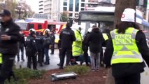 Başkent'te kontrolden çıkan belediye otobüsü yayalara çarptı: 2 yaralı