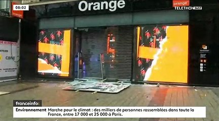 Gilets jaunes : Un homme du mouvement regrette la tourne des évènements et confie avoir voulu arrêter les casseurs - Regardez