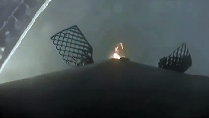 SpaceX rate l'atterrissage de sa fusée Flacon 9 qui tombe dans l'océan !