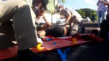 Menino sofre fratura após ser atingido por carro