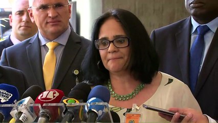 Nova ministra quer 'Brasil sem aborto'