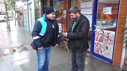 Temizlik İşçisi Çöpte Bulduğu 35 Bin TL'lik Çeki Sahibine Teslim Etti