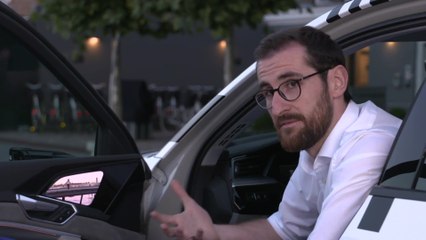 Audi e-tron extreme Interviews - Rupert Speilvodel