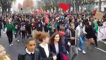 Des milliers de lycéens dans les rues de Lyon