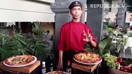 Mencicipi Sensasi Pizza Dua Lapis