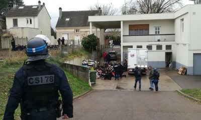 Les images d'une arrestation à Mantes-la-Jolie font scandale
