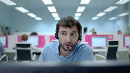 CIC – Spot TV – Le centre d’appels – Version Longue // Courte – Présenté par le CIC