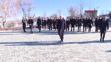 Dha Dış - TBMM Başkanı Binali Yıldırım Kırgızistan Anıt Mezarlığı'nı Ziyaret Etti