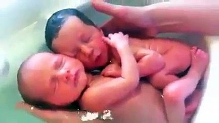 The most beautiful snapshot of newborn twins