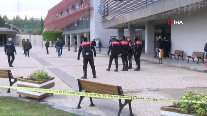 Çukurova Belediyesi'ne Silahlı Baskın: Silahlı Saldırıda Yaralanan Zabıta Müdürü Öldü