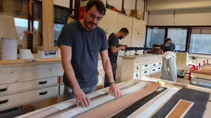 Pierre Gérondal explique où l'on pourra trouver ses skis à Bruxelles