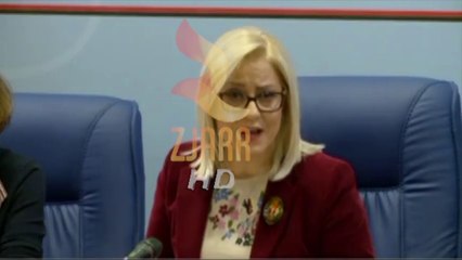 Kur qytetaret jane qytetar dhe jo dele - Terhiqet qeveria